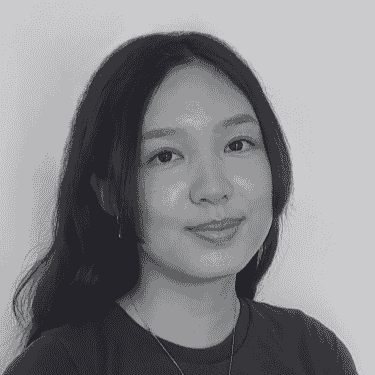 Portrait of To Uyen Nguyen Thi